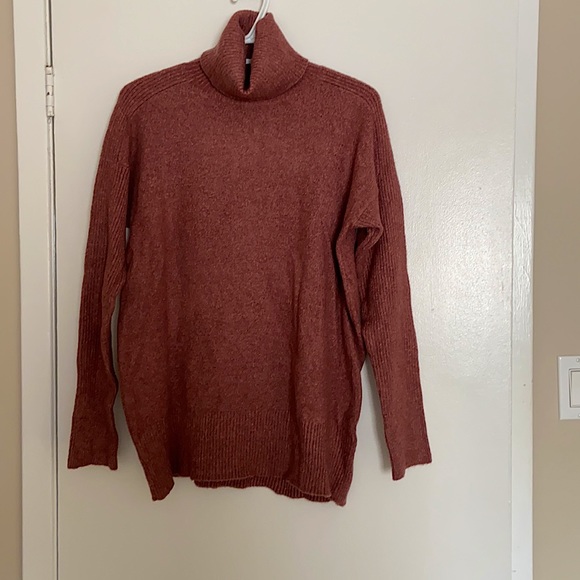 Calvin Klein turtleneck sweater - Picture 1 of 2